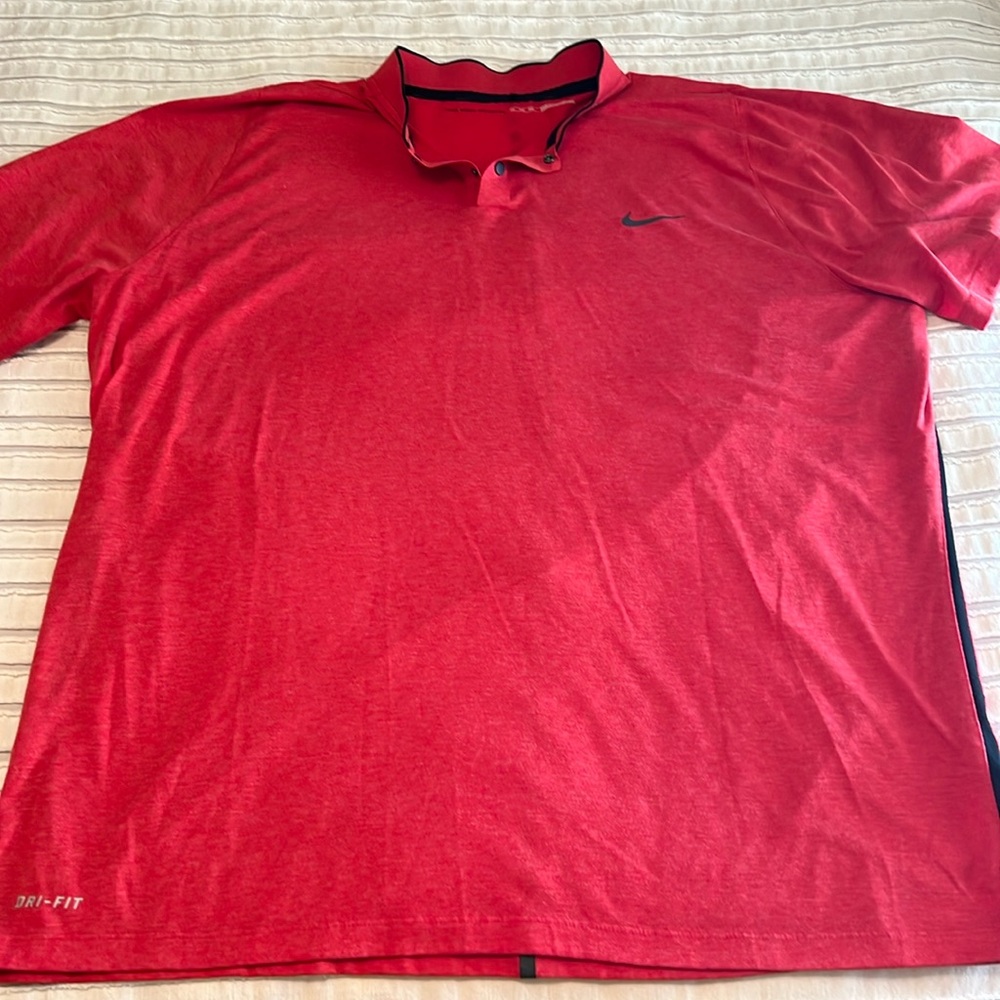 Nike Tiger Woods Collection golf shirt. Red XXL. Like new condition.